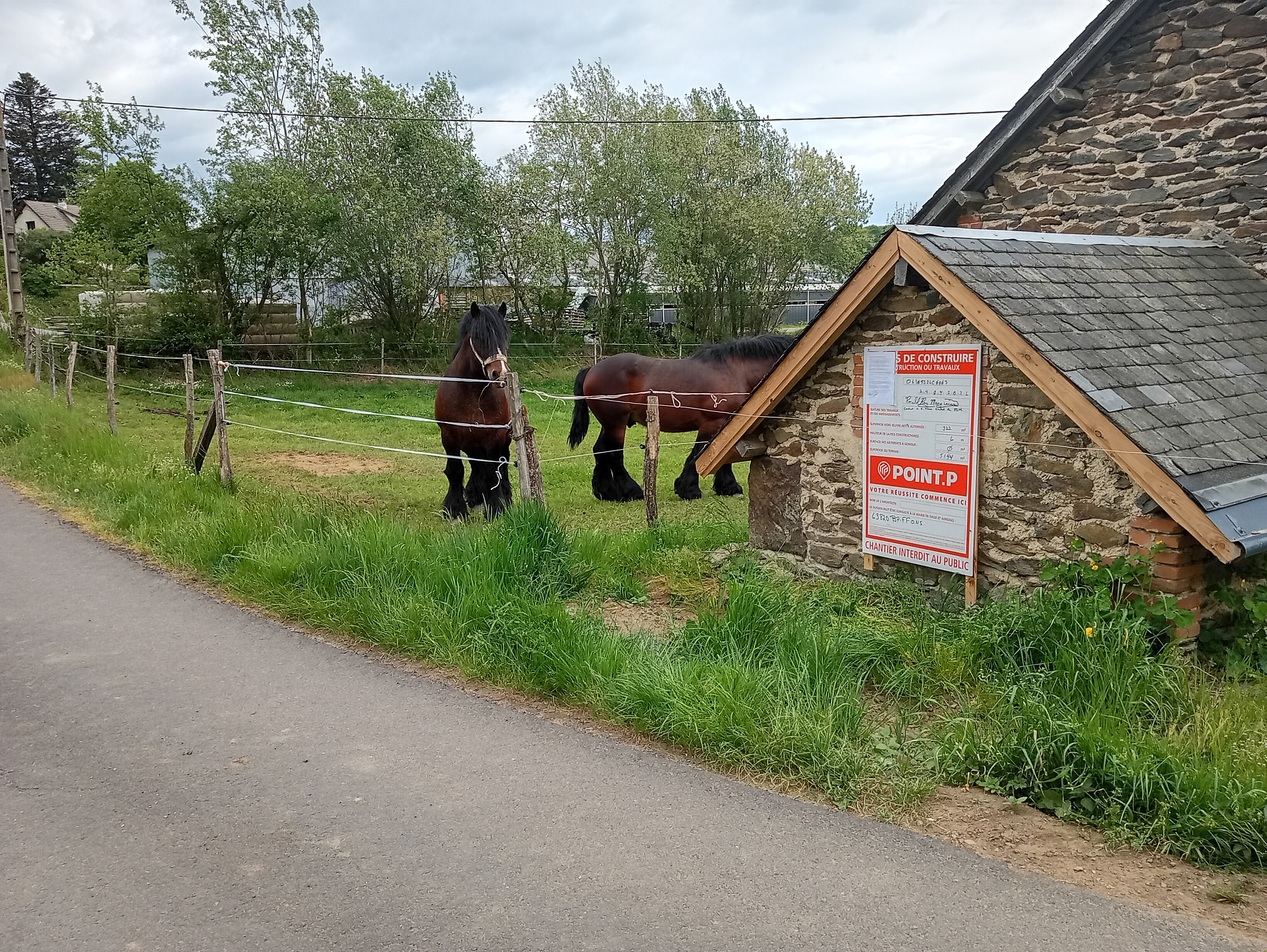 avant four avec cheveaux  permit 30 04 2026